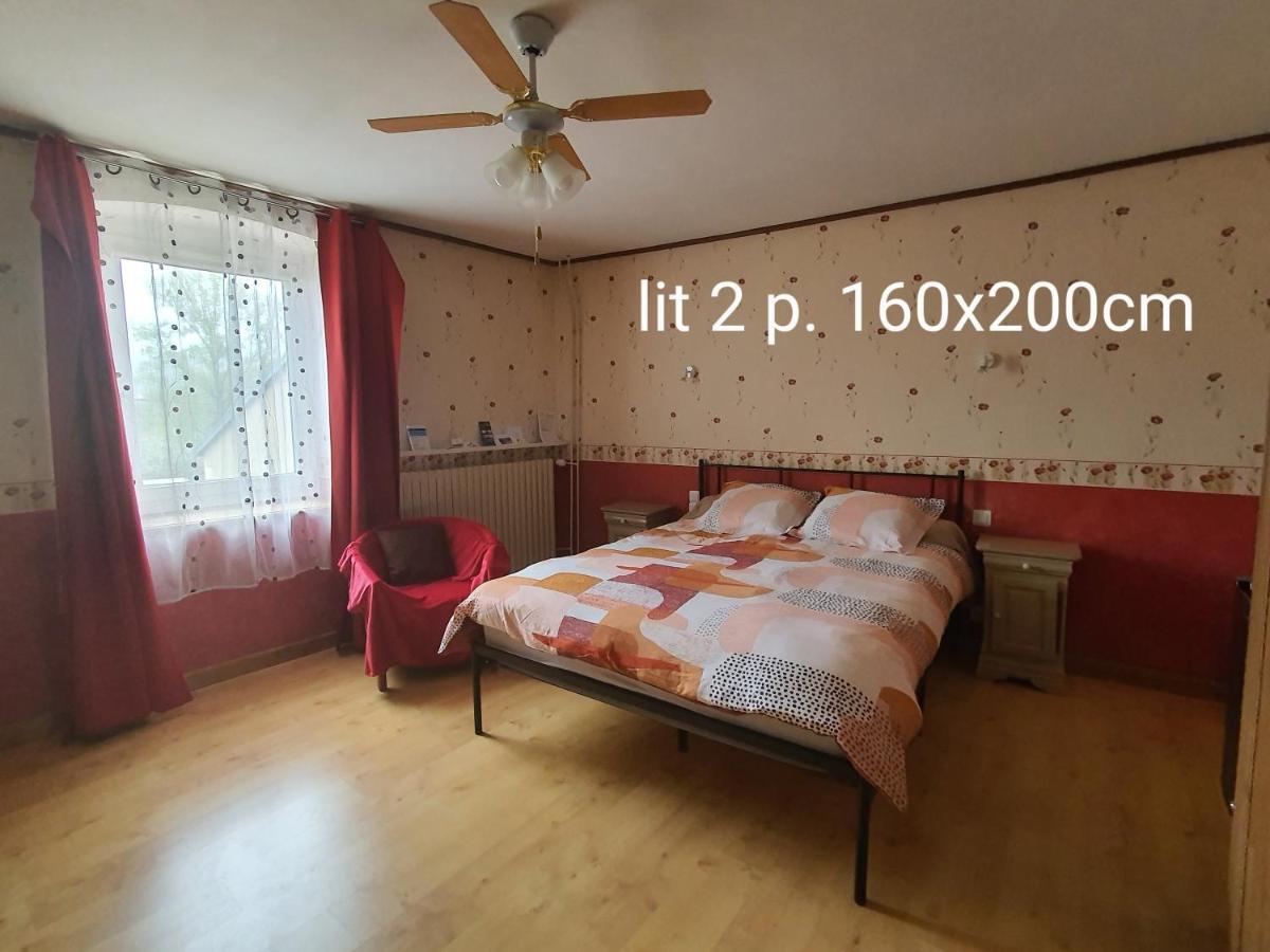 Bed and Breakfast La Grange Des Roches Roses Anchenoncourt-et-Chazel Esterno foto